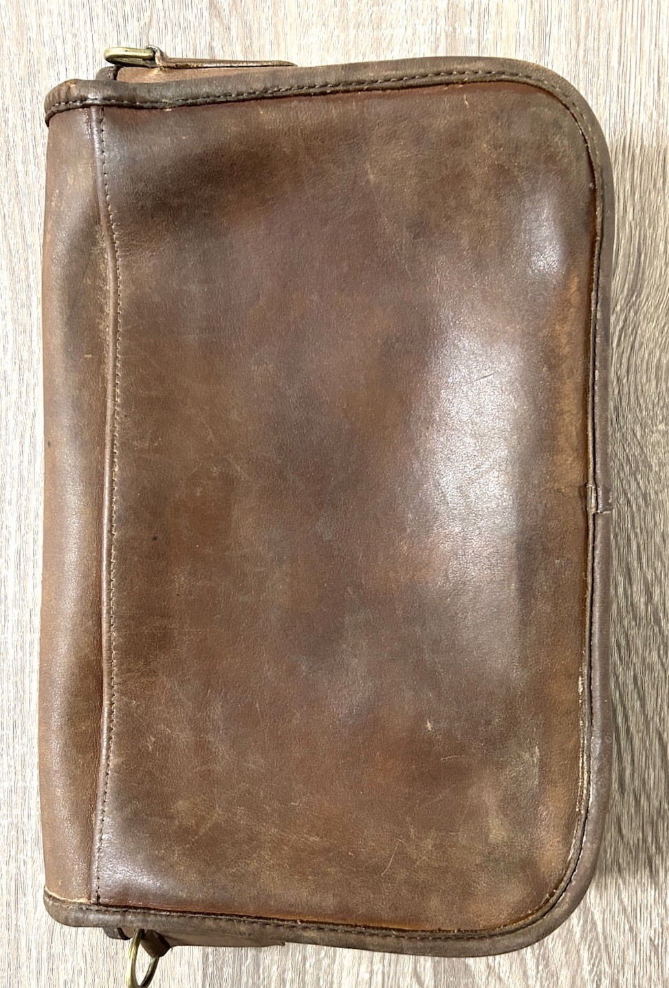 VTG Coach Shoulder Bag Brown British Tan Leather Brass Turnlock *Need TLC As Is*