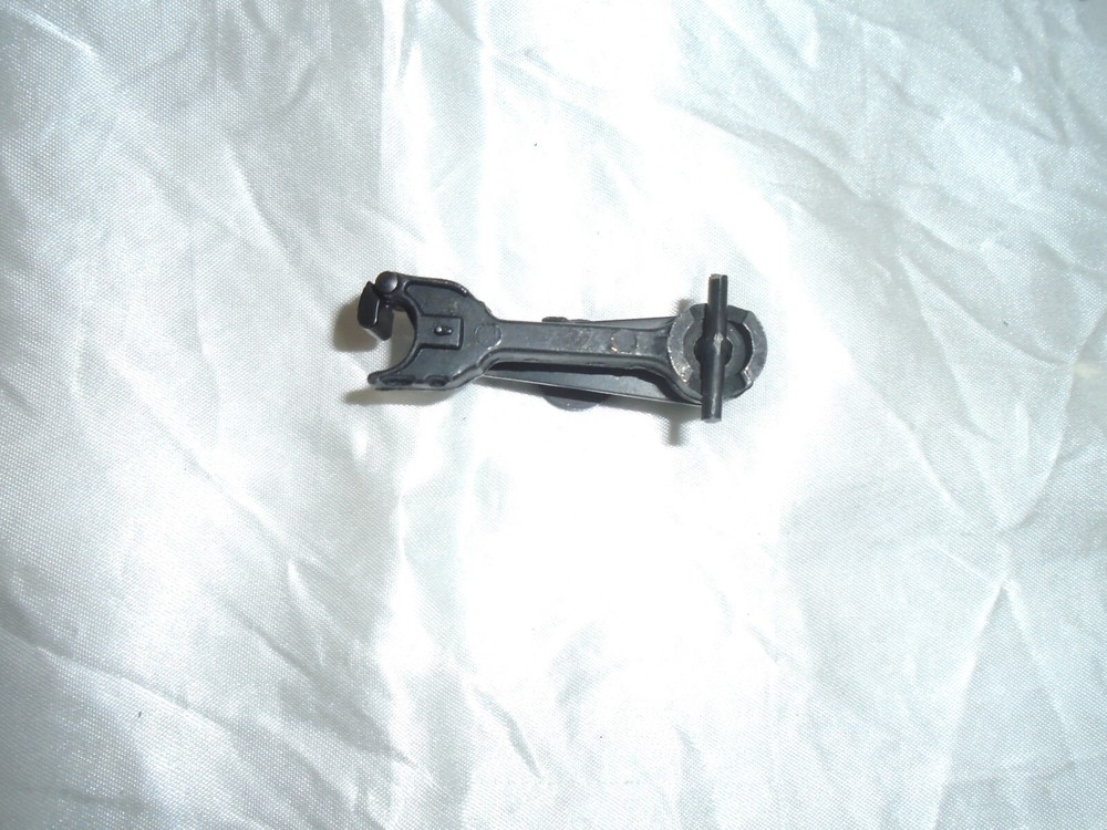 Lionel Postwar Diesel Operating coupler Arm