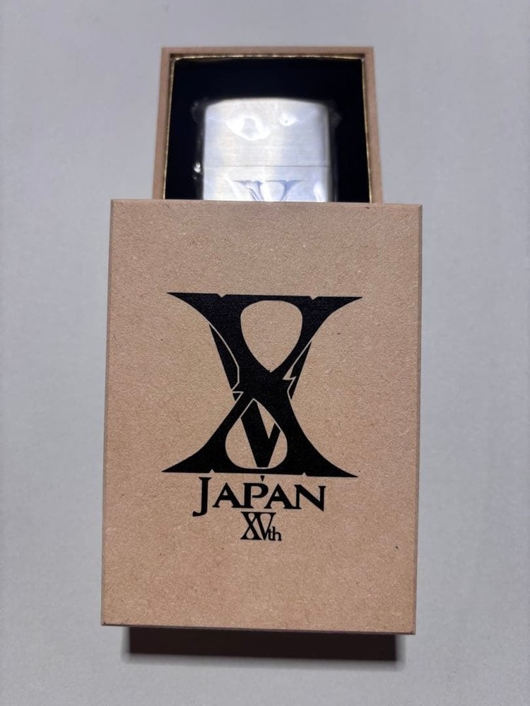 X JAPAN Silver lighter with original box cigarette case set
