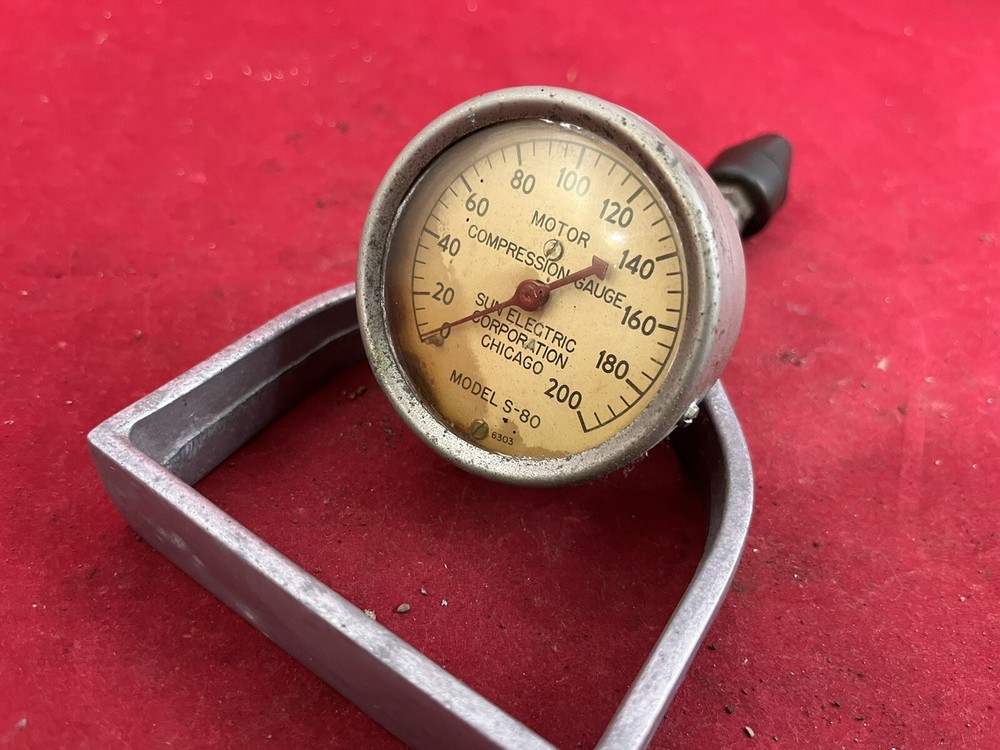 Sun Electric Corp. Model S-80 Engine Compression Tester