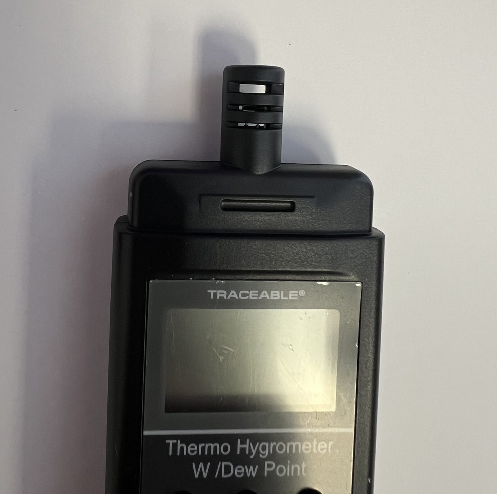 Open Box VWR 12777-834 Traceable Hygrometer Dew Point Thermometer*Missing Cover*