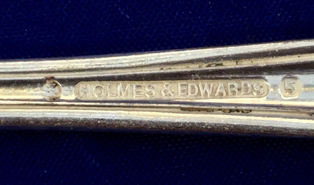 ANTIQUE 1898 HOLMES & EDWARDS PEARL PATTERN SILVERPLATE COLD MEAT FORK RETIRED