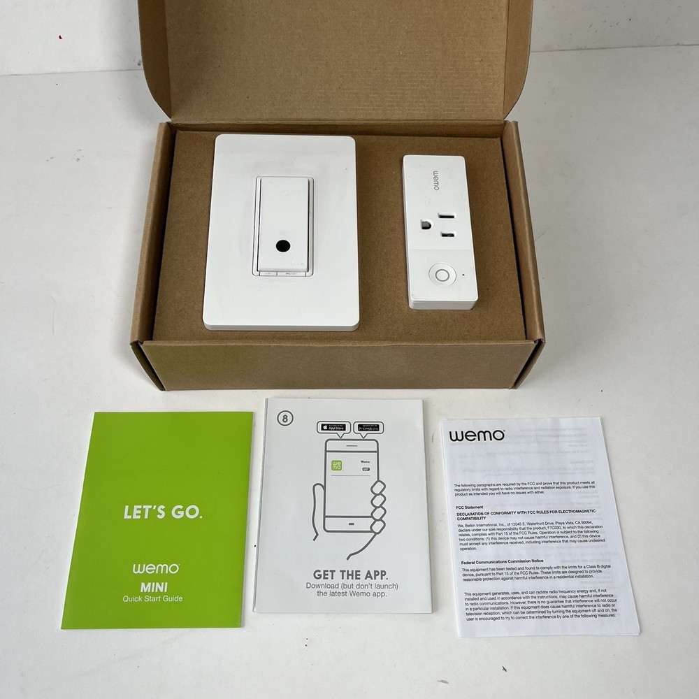 Belkin WeMo WiFi Light Switch + Smart Plug Bundle, Voice Control WLSP3063-BDL