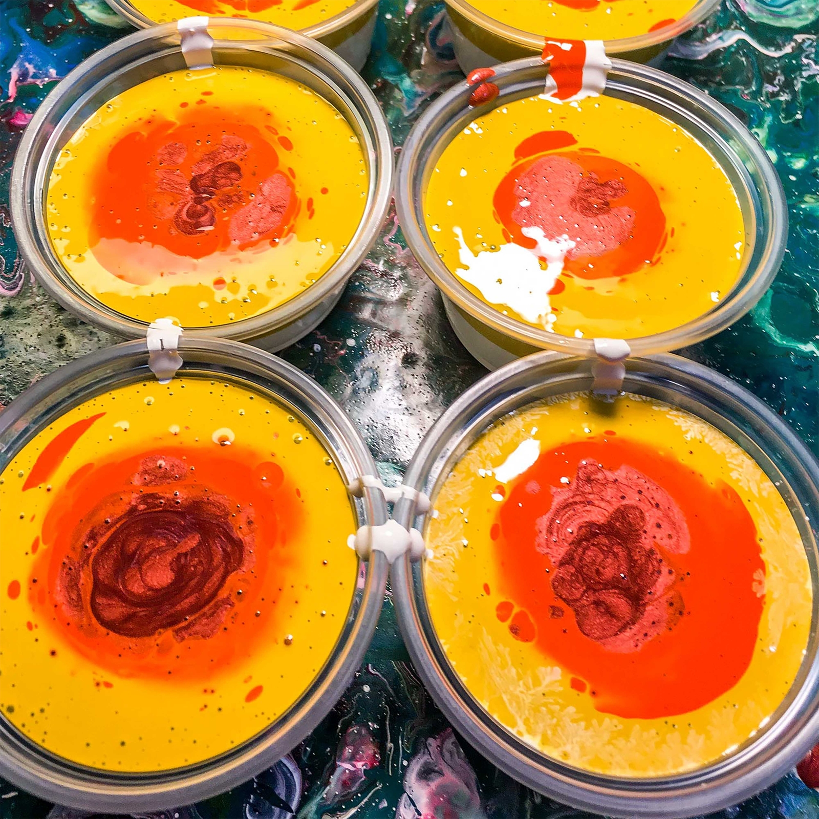 2oz Silicone Pouring Oil 100% Silicone Dramatic Cell Creation in Acrylic Paint