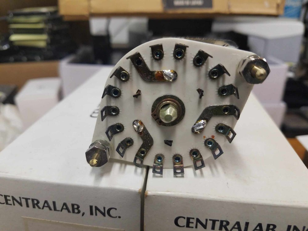 NOS - 3 Pole - 5 Position Rotary Switch Centralab JV9003 aka E4C0305N