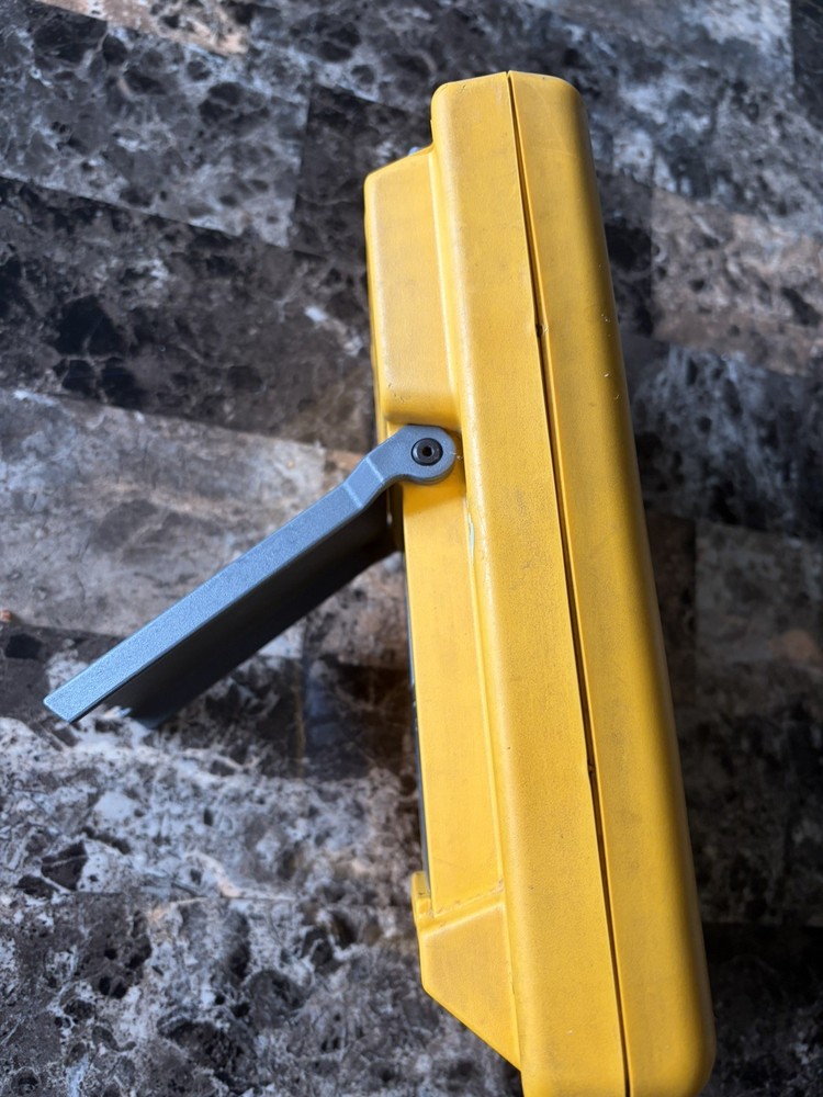 Fluke 743 Documenting Process Calibrator