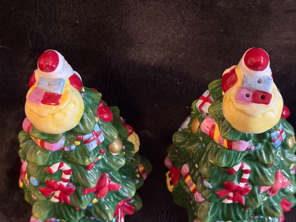 2005 Spode Christmas Tree Figural Salt & Pepper Set...Hand Painted