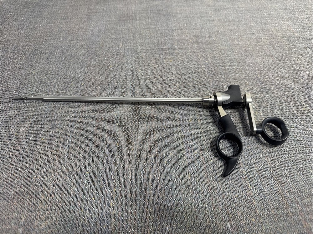 OLYMPUS A20718A GRASPING FORCEPS Urological Instrument