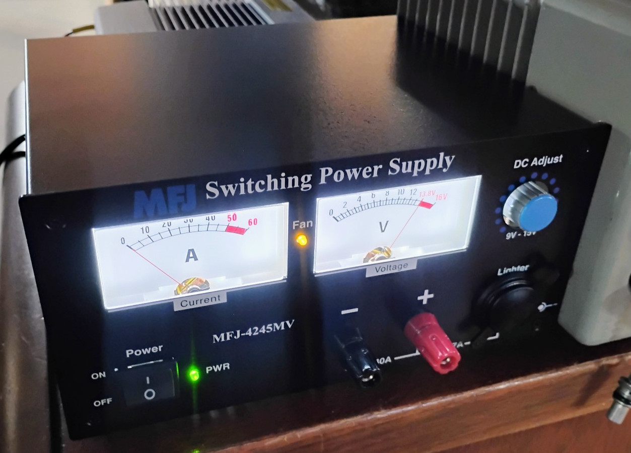 MFJ Switching Power Supply Model MFJ-4245MV. 40Amp Continuous, 45A Surge Supply.