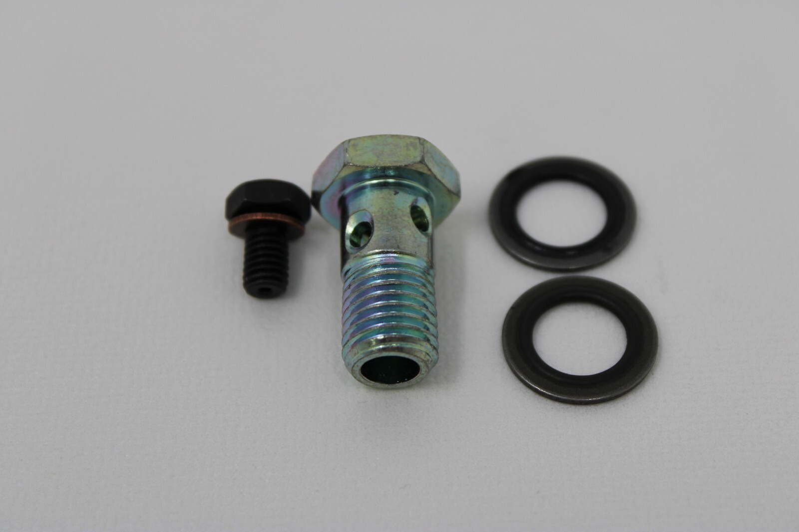 New DCEC Cummins Fuel Return Banjo Bolt with Seals 3911446 3963983 3939570