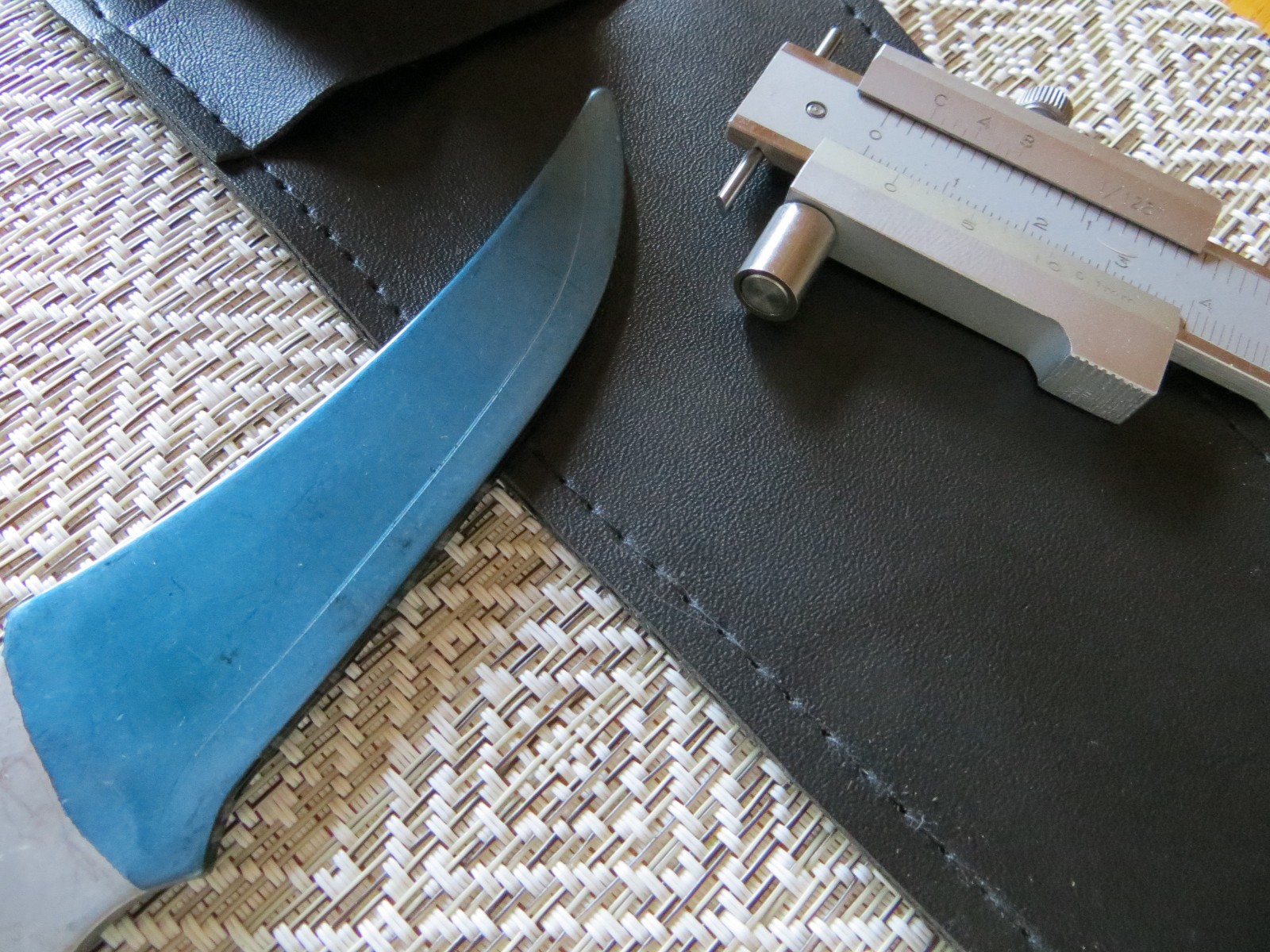 Knife Makers Line Scribe, Parallel Marking Vernier Caliper, 2X72 Knife Grinder