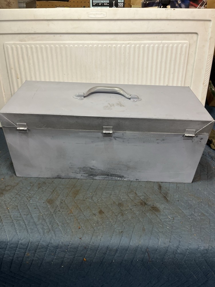 Vintage Snap - On Tool Box KR 25A