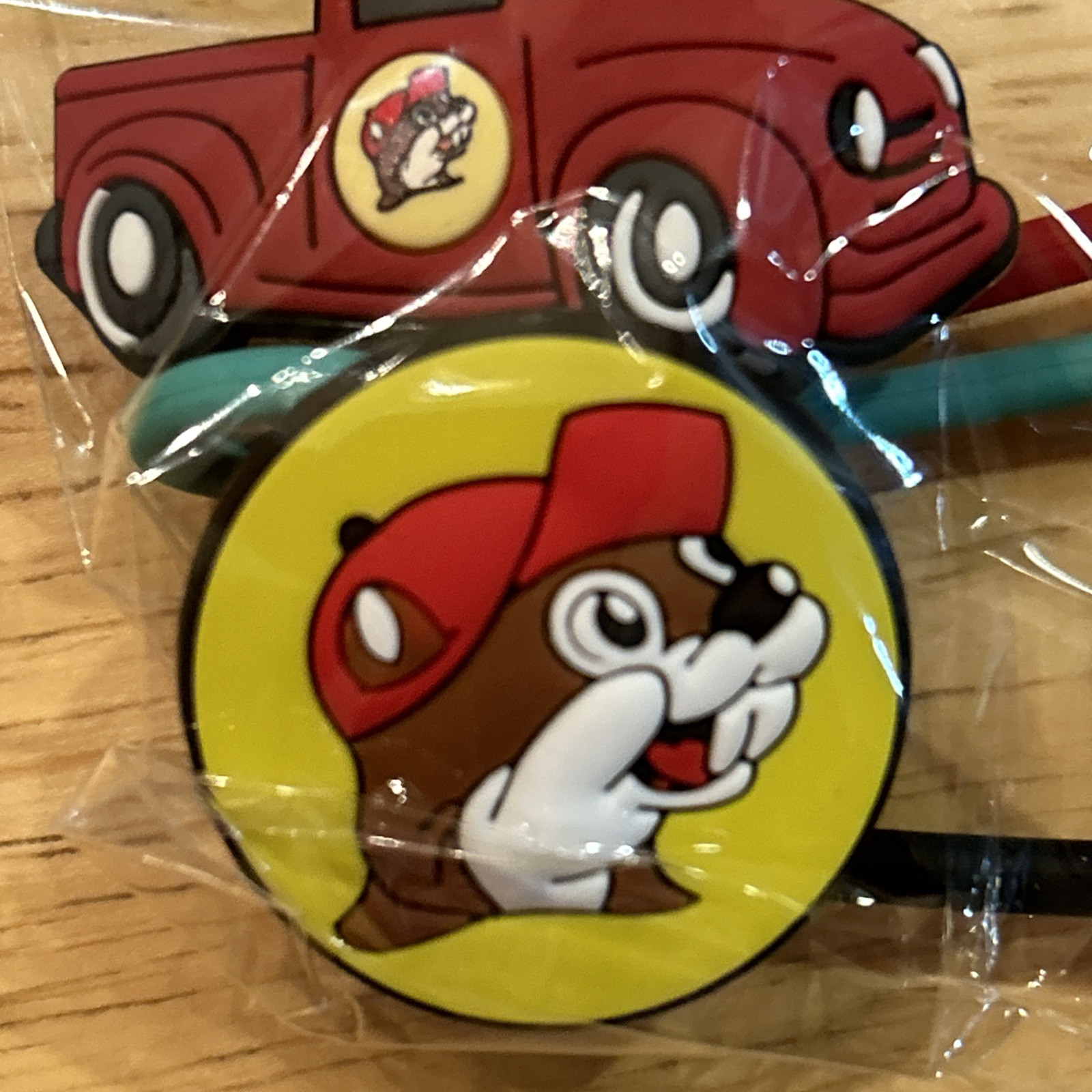 Buc-ee's Straw Topper 3 piece set - New in Package - Red Truck, Logo