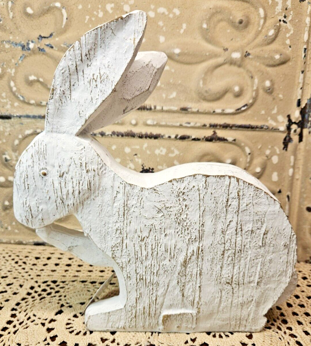 NWT Primitive White Distressed Bunny Rabbit Easter Spring Decor Carved Wood Look