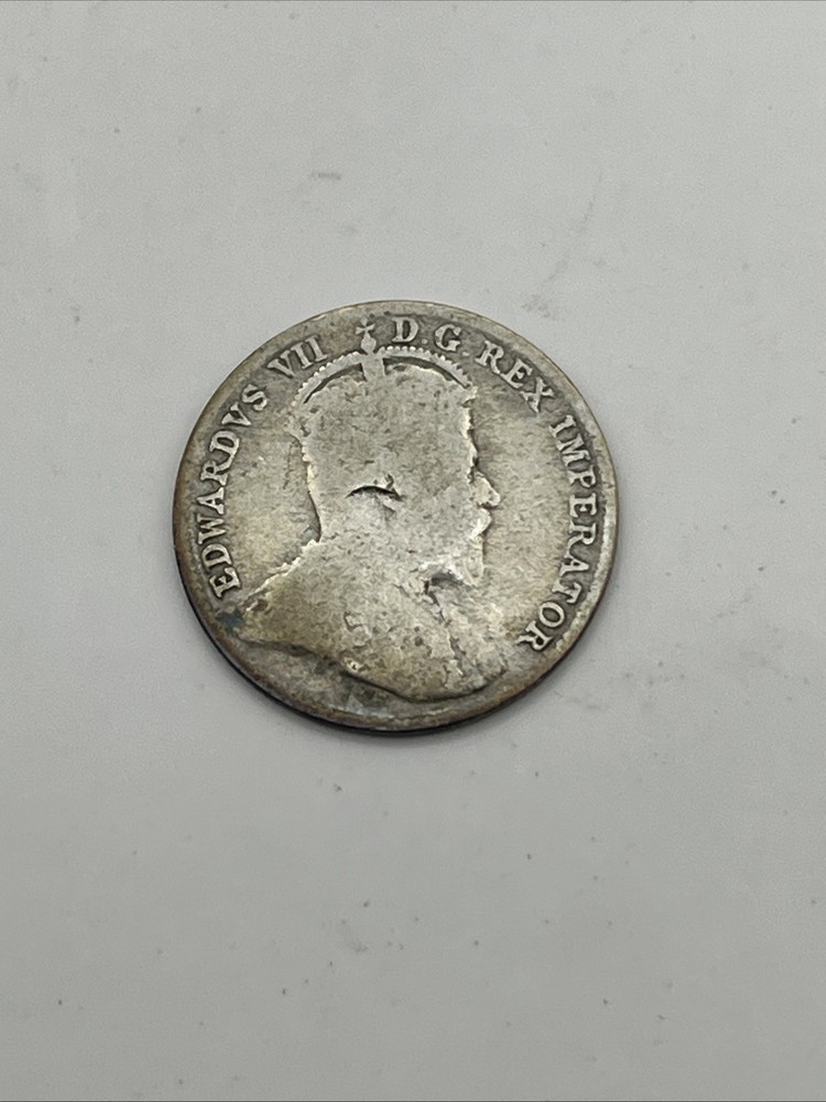 1902  Canada 5 Cents Silver
