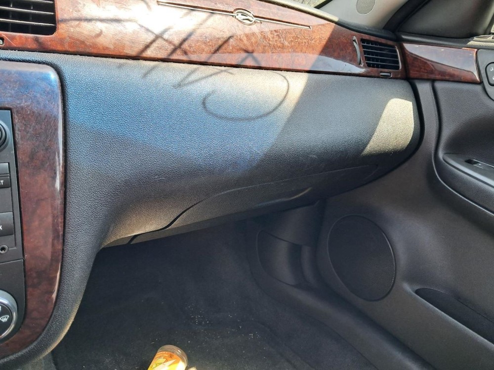 IMPALA 2011 Glove Box 4774370