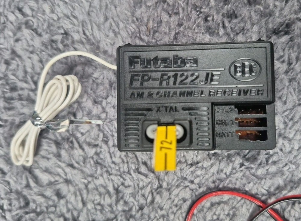 Futaba Attack 2 Controller With 2 Servo S3003 And Receiver Fp-r122je
