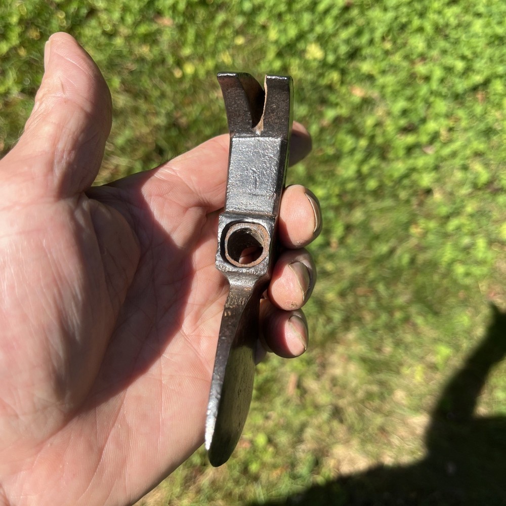 Joel Howe’s Patented 1835 shingle hammer Head