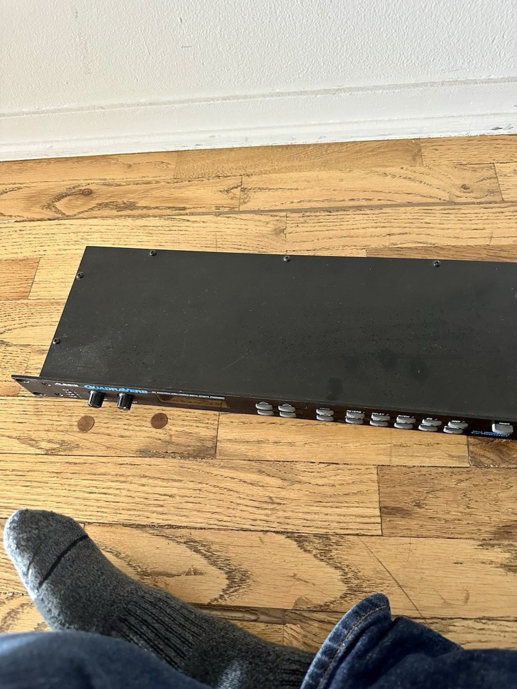 Alesis Quadraverb 20K Bandwith Programmable MIDI Digital Effects Processor