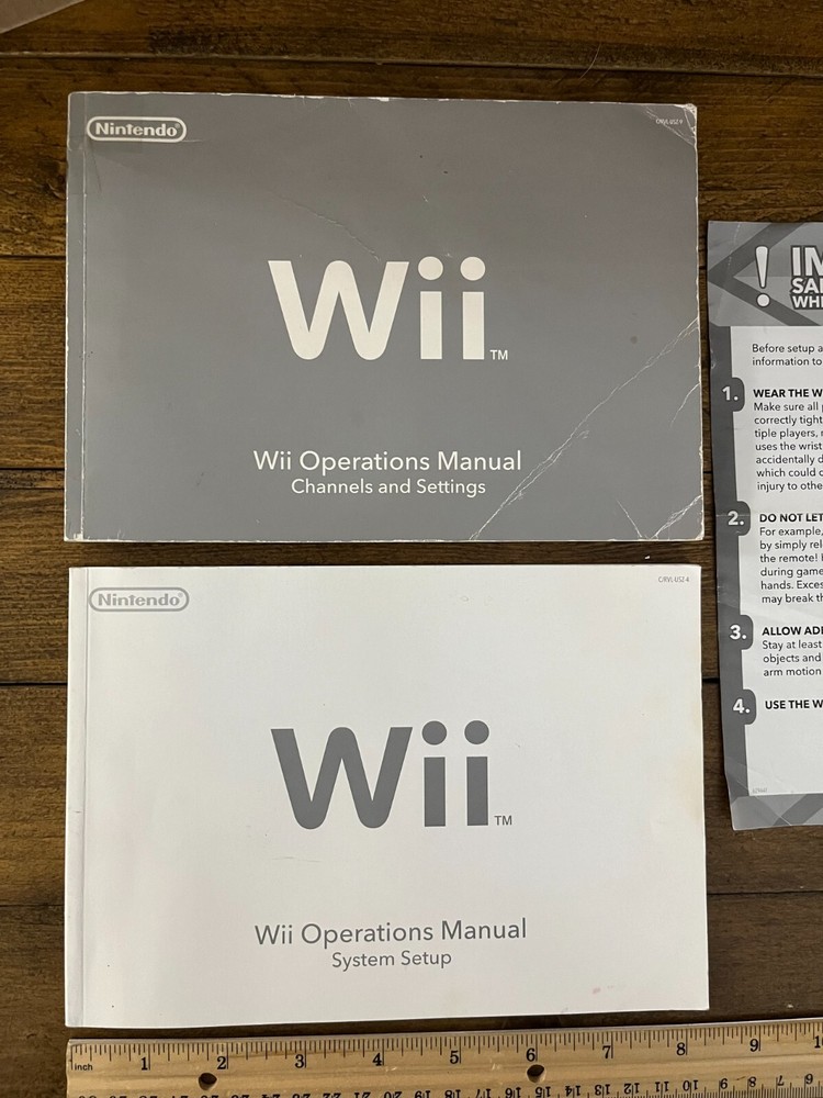 Nintendo Wii Original Manual & Operations System Setup Book w/ Controller Insert
