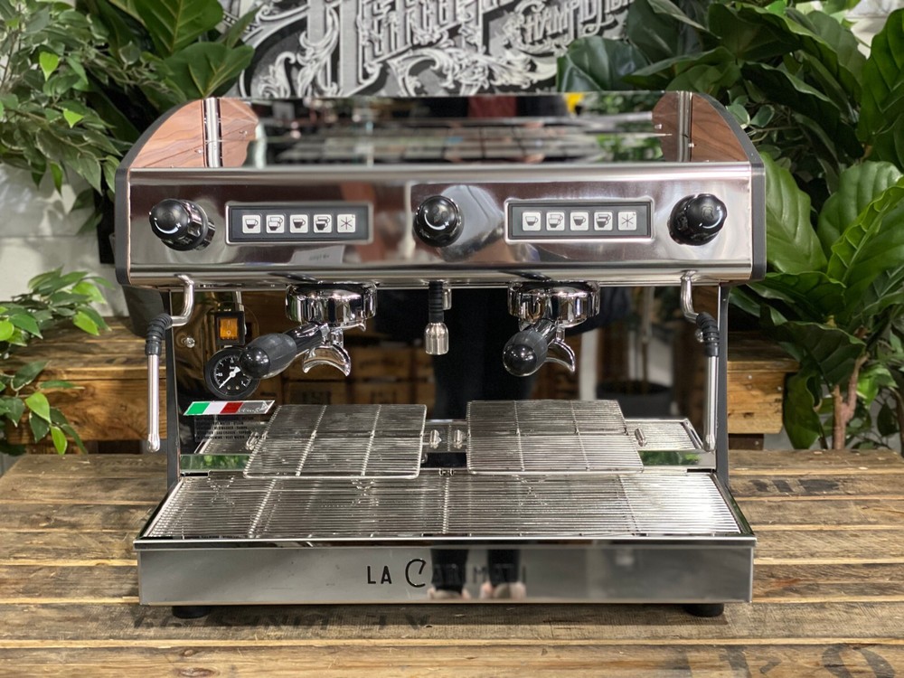 CARIMALI PRATICA E2 2 GROUP NEW STAINLESS & TIMBER SIDES ESPRESSO COFFEE MACHINE