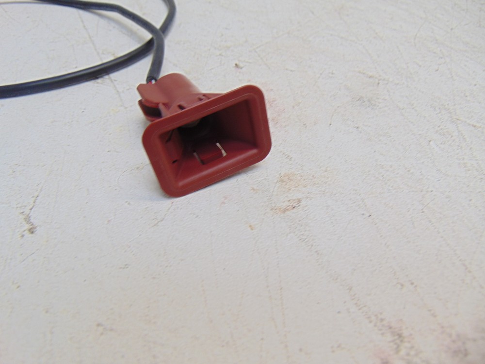 Frigidaire Range GCFI3060BFA Meat Probe Receptacle