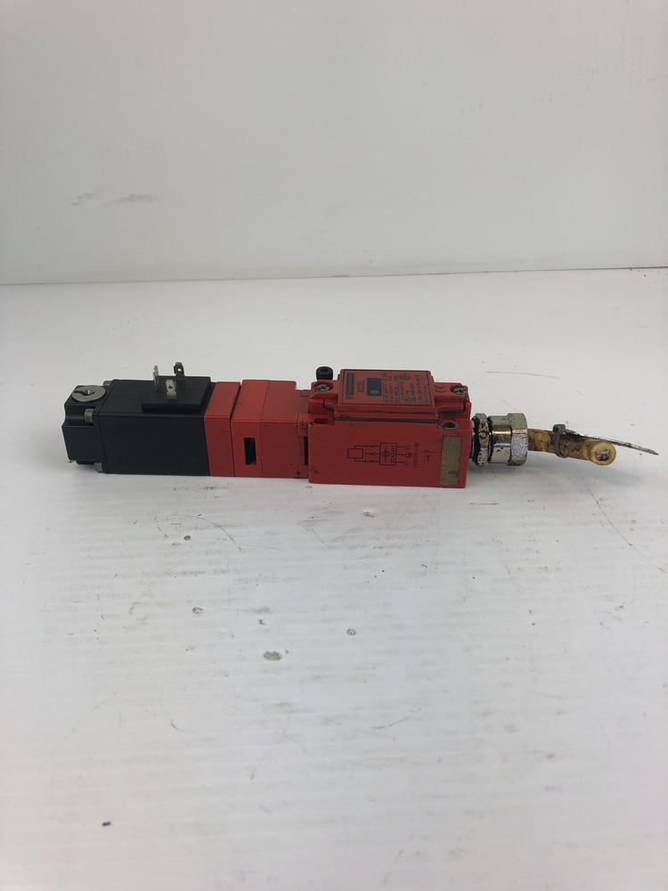 Telemecanique XCSL Safety Limit Switch