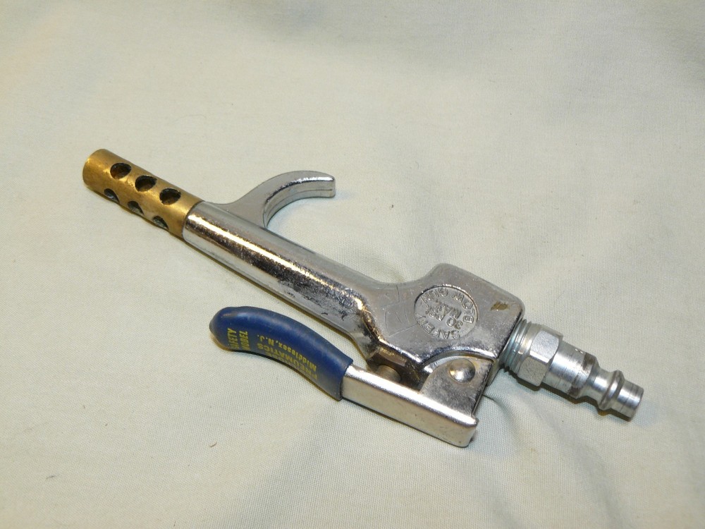 Coilhose 30PSI Max Compressor Blow Gun