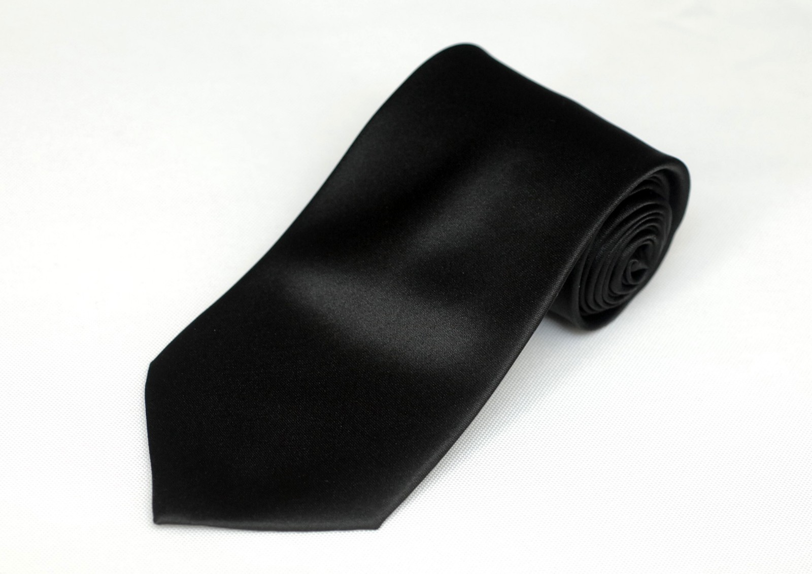 Lord R Colton Satin Tie - Solid Onyx Black Silk Necktie - $79 Retail New
