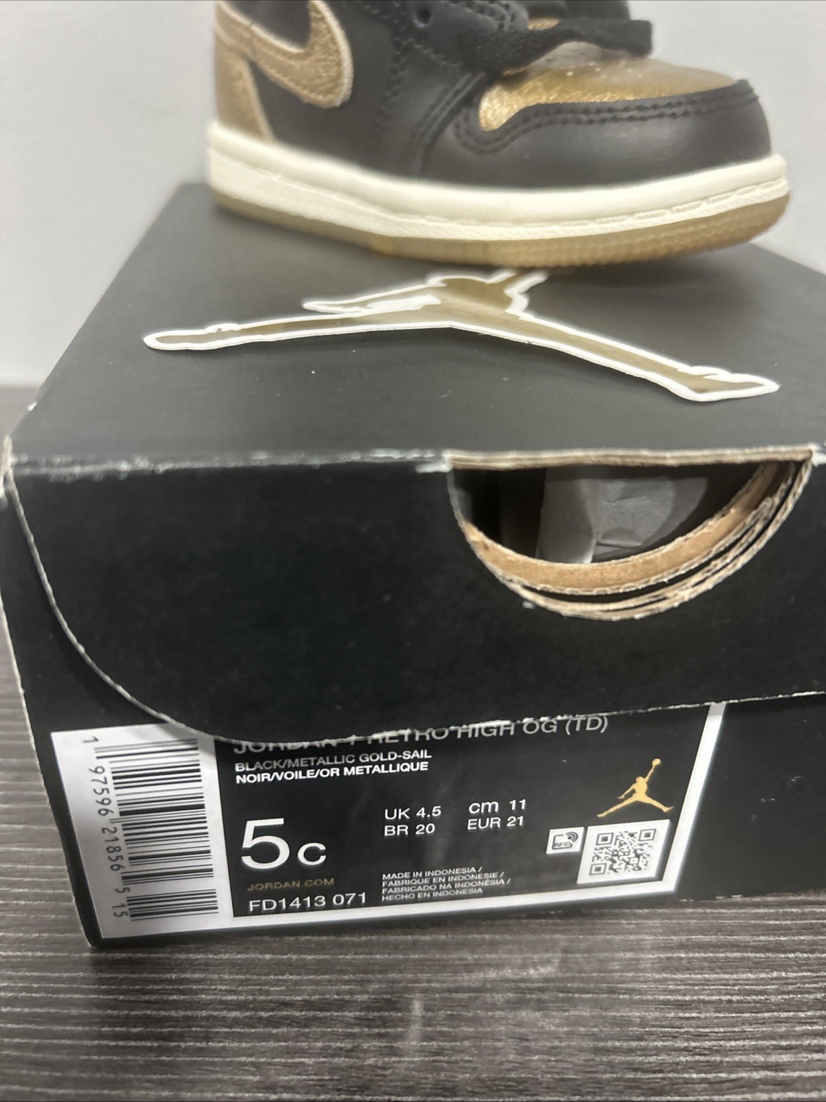 Jordan 1 Retro High OG (TD) - Black/Metallic Gold-Sail Size 5C FD1413-071