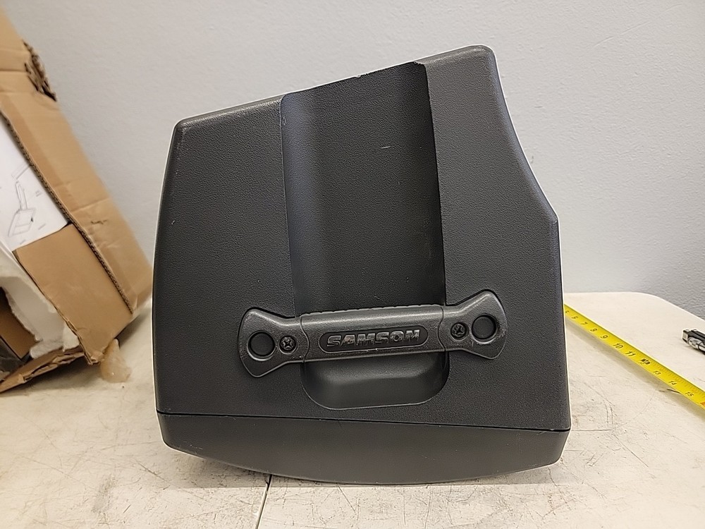 Samson XM410 400W Powered Mixer