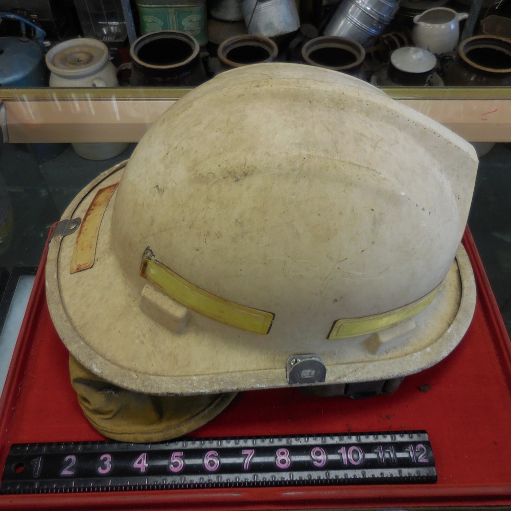 Bullard White Firemans Helmet---with nliner --- Firefighter