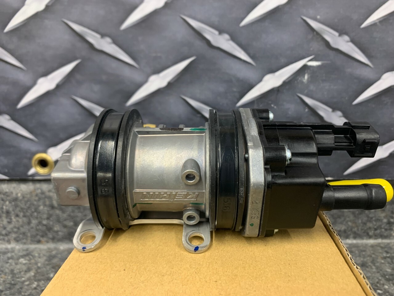 15100-45G03 NEW OEM SUZUKI FUEL PUMP 06-09 LTR450 LT-R450 QUADRACER