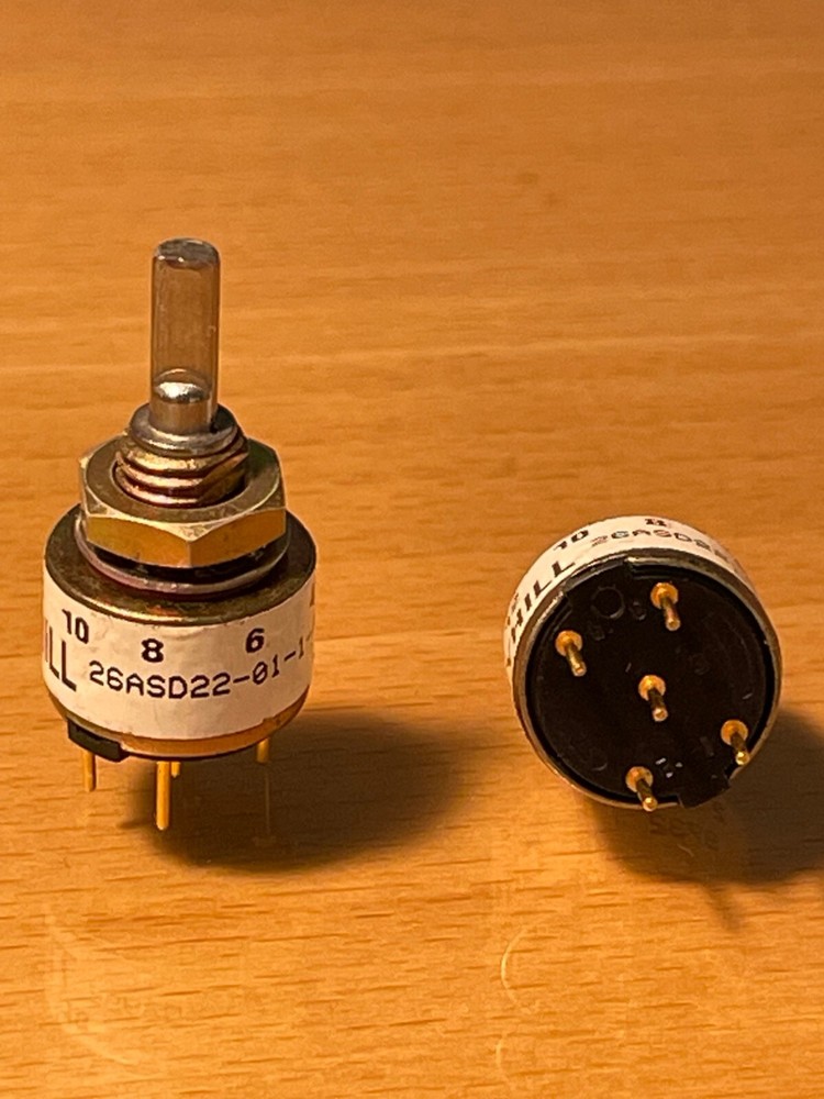 Mechanical Encoder Rotary Flat 8oz.in Straight BCD 16PPR Through Hole PC Pins