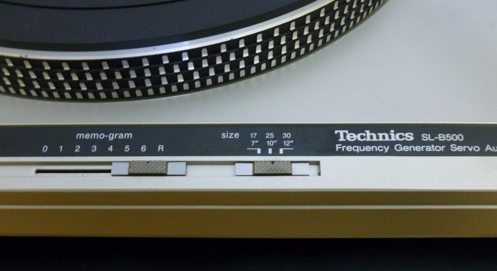 Technics SL-B500 Frequency Generator Servo Automatic Turntable + Shure M92E