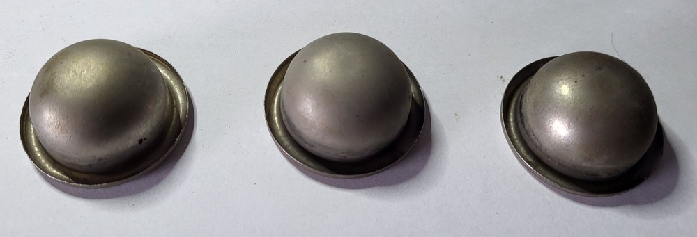 VINTAGE ANTIQUE GRAMOPHONE NEEDLE CUPS HOLDERS