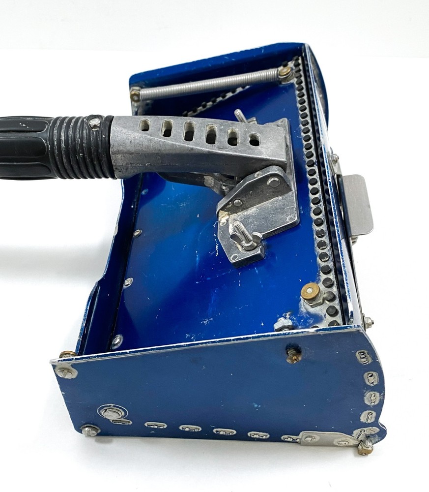 Blueline 10 inch Drywall Box w/ ADJUSTAR extendable box handle 40"- 62" BUNDLE!