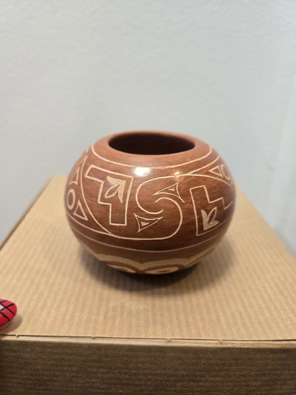 Hand Etched Design Pot  Signed MF Toledo (Jemez N. Mexico)
