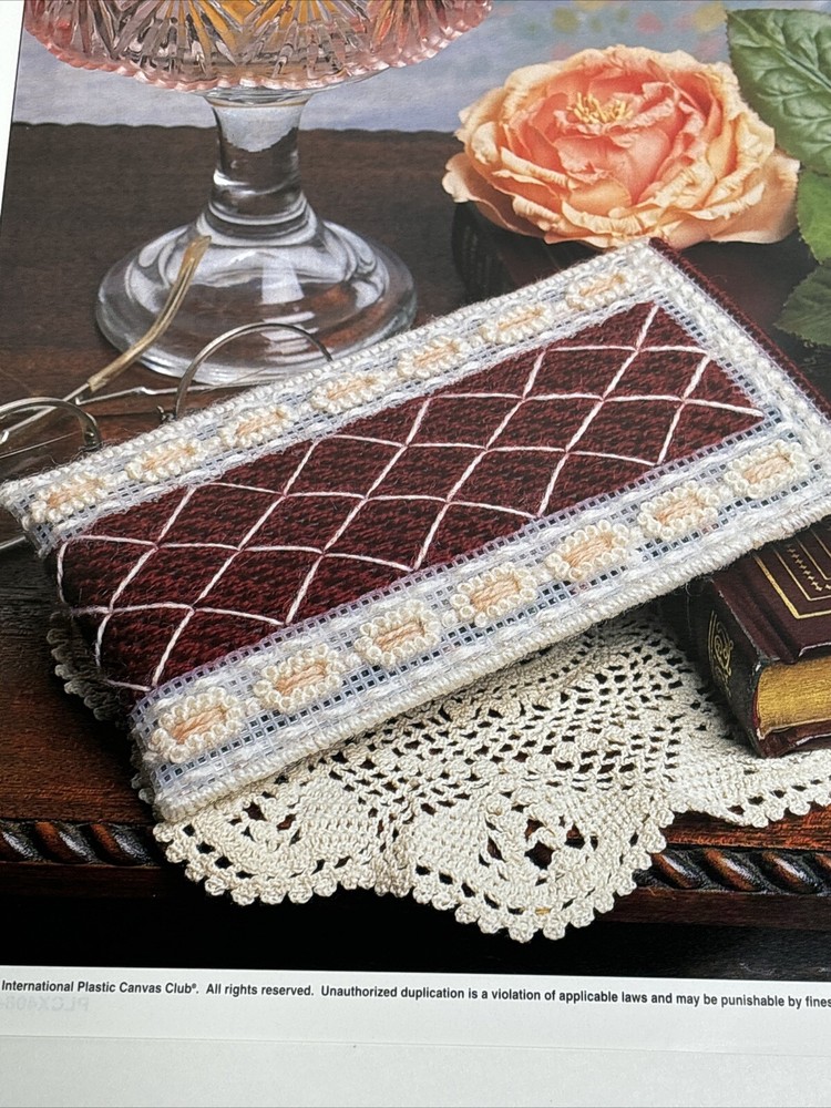 Laura's Eyeglasses Case designed by Laura Doyle Plastic Canvas Pattern Page