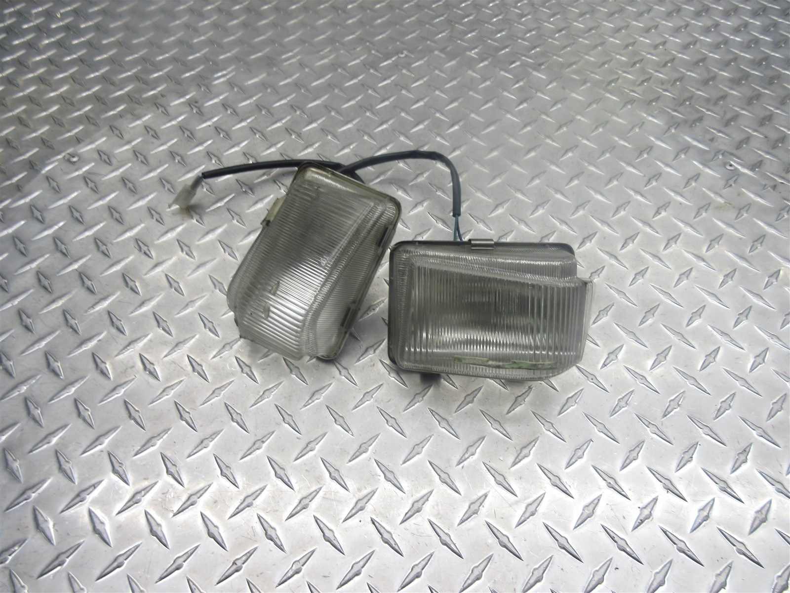 1989 88-90 Honda GL1500 Goldwing Front Lower Fog Left Right Light Lamp Pair