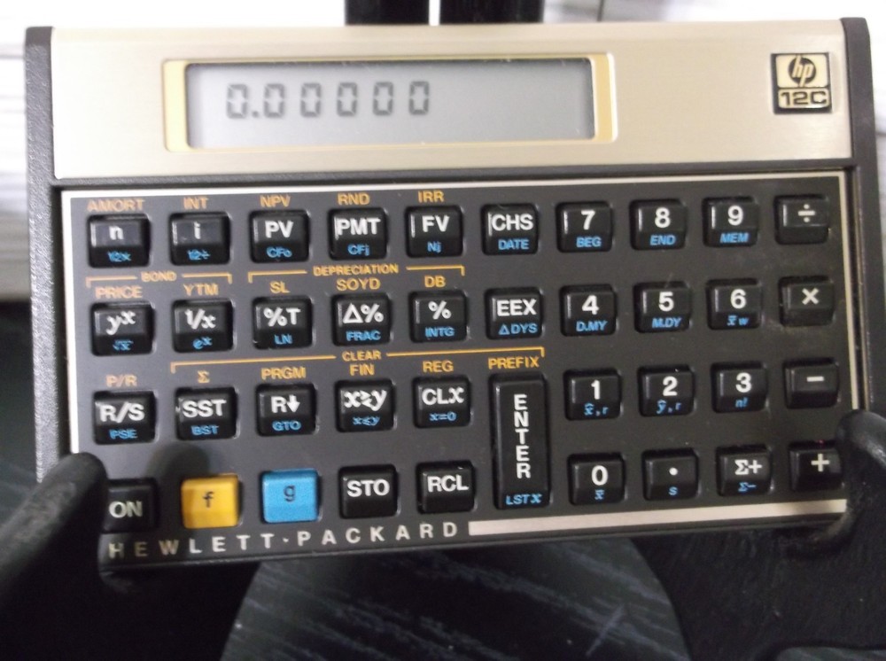 Hewlett Packard 12C Calculator with Case- Working