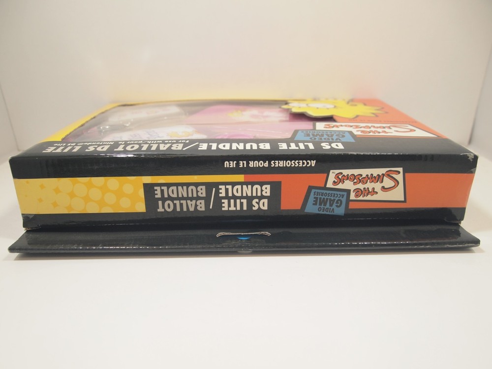 Lisa Simpson DS Lite Bundle Nintendo Solutions2go Case/Stylus/Earbuds/Strap