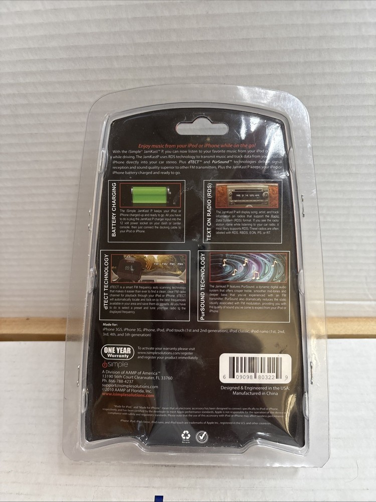 iSimple JamKast iP ISFM72 Digital FM Transmitter iPod / iPhone USB Charger