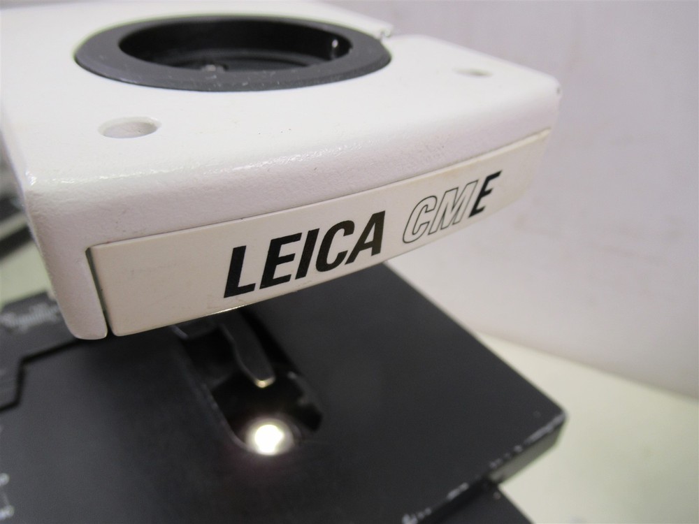 Leica CME Microscope Base Unit & Mechanical Stage No Head or Objective Lenses