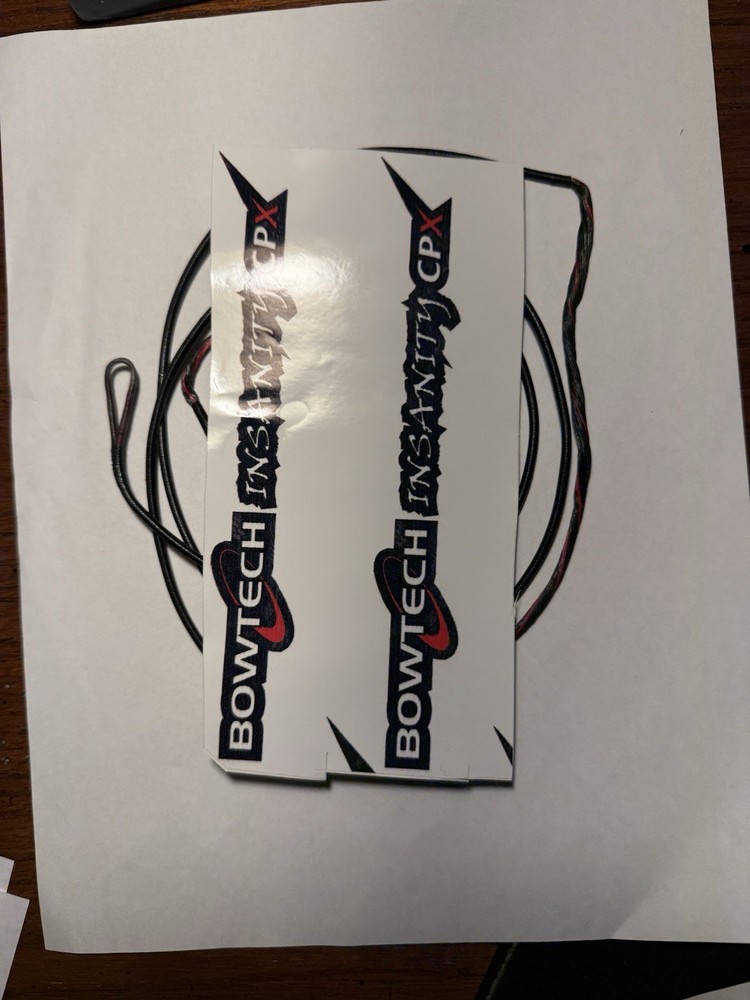 Bowtech Insanity CPX Red and Black Bow String - 60"