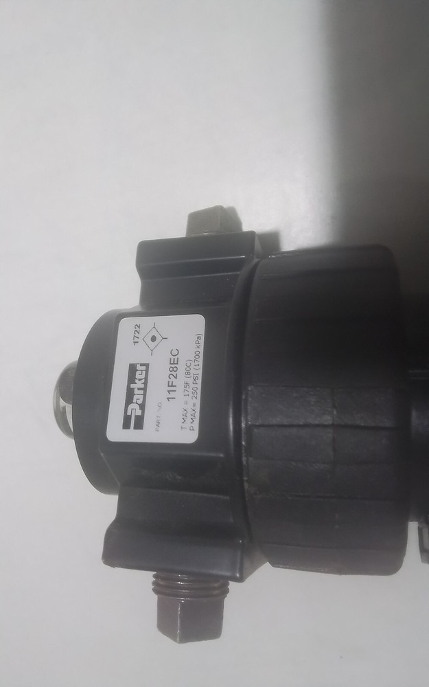 PARKER 11F28EC (VT8)