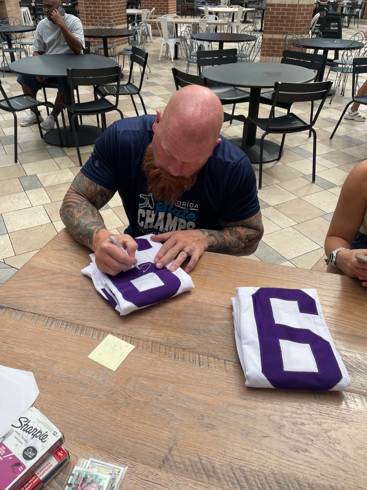 Vikings Chris Hovan signed Jersey W/COA
