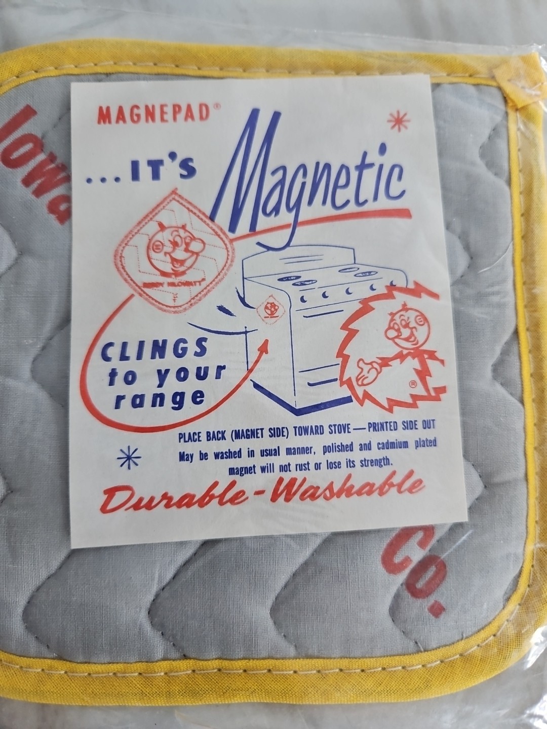REDDY KILOWATT Magnetic Pot Holder Hotpad Magnepad Vintage Sealed Iowa Public