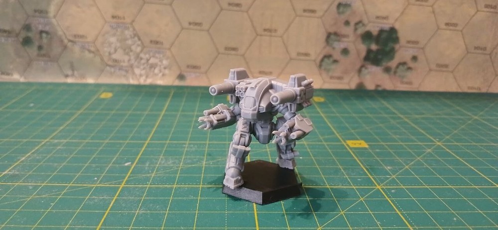Legacy battletech game miniatures