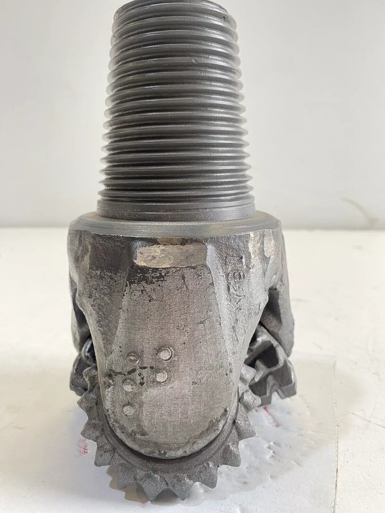 Mill-Tooth 4 3/4" Used Drill Bit 2 7/8" Pin